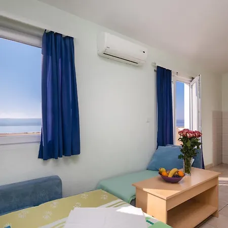 Apartman & Restaurant Galeb