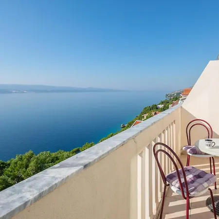 & Restaurant Galeb شقة *