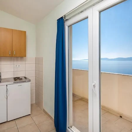 & Restaurant Galeb Marusici (Split-Dalmatia)