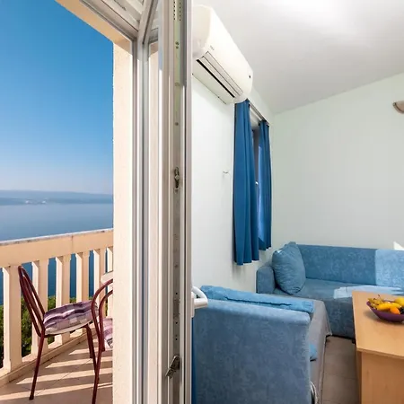 Apartment & Restaurant Galeb Marusici (Split-Dalmatia)