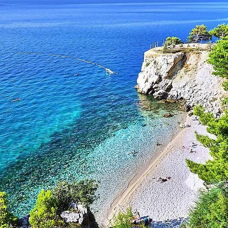 Apartment & Restaurant Galeb *