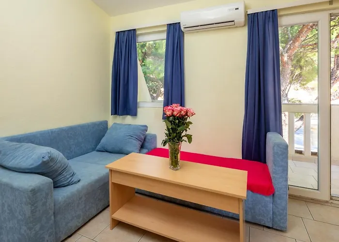 아파트 & Restaurant Galeb *